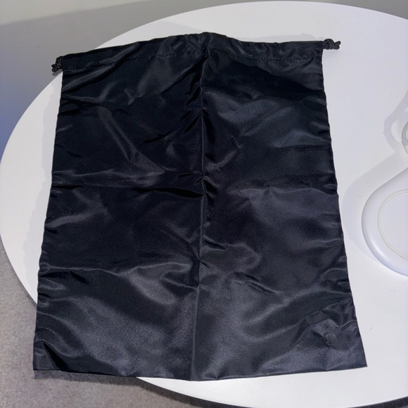 Lululemon Drawstring Shoe Bag - Picture 1 of 8